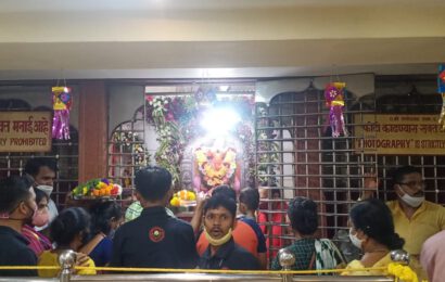 अगांरकी चतुर्थी निमित्ताने टिटवाळा महागणपती दर्शनासाठी गणेश भक्तांची मांदियाळी