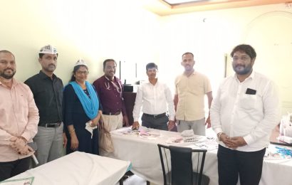 आम आदमी पार्टीने साधला जनतेशी संवाद