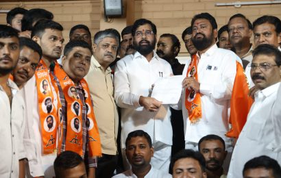 कल्याणातील उद्धव ठाकरे गटातील अरविंद मोरे यांचा शिवसेना पक्षात प्रवेश