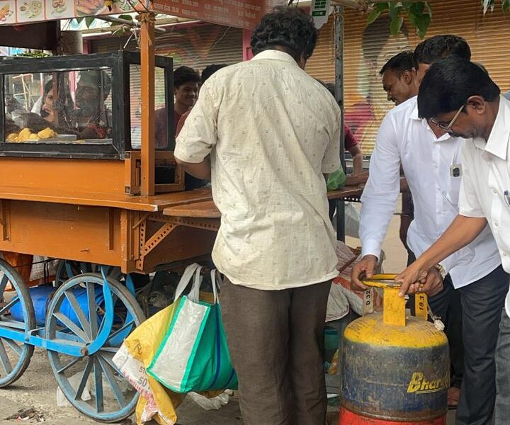 हातगाड्यांवर सिलेंडर वापरा विरोधात केडीएमसी आक्रमक